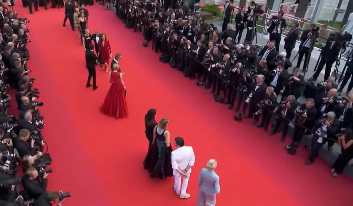 Cineastas ucranianos protestam em Cannes contra genocídio russo